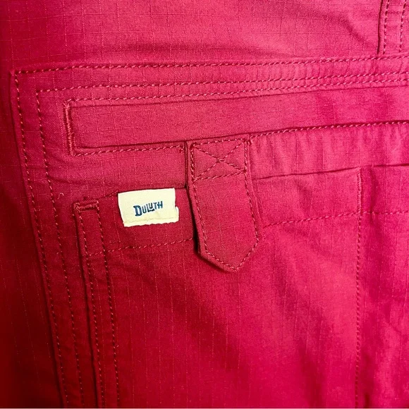 Duluth Heirloom Gardening Short Overalls Burgundy XL - Picture 3 of 8